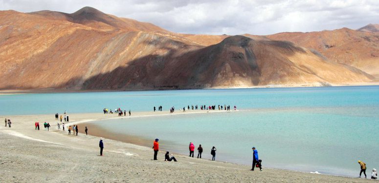Kashmir / Ladakh Wonderland Tour
